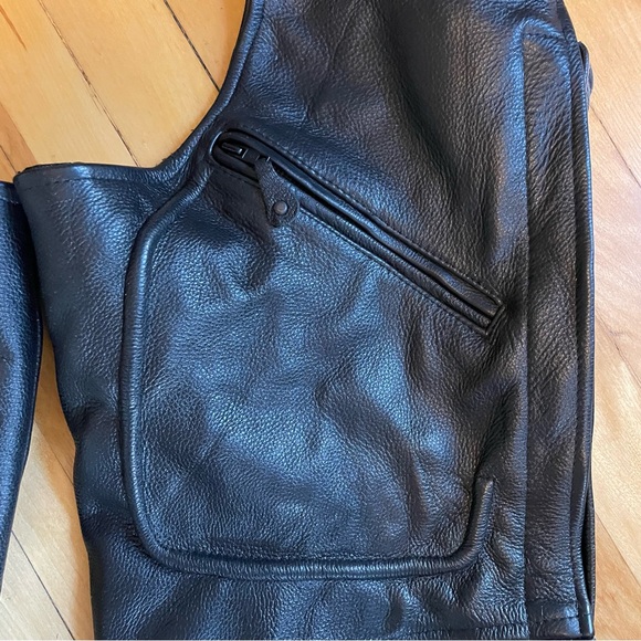 LEATHER KING Leather Chaps Mesh Lined Adjustable Pockets Punk Goth Moto Unisex - Picture 3 of 16